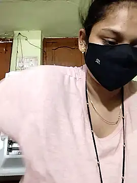 Priyanka_30 webcam