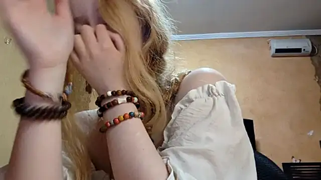 KateVibe_01 webcam