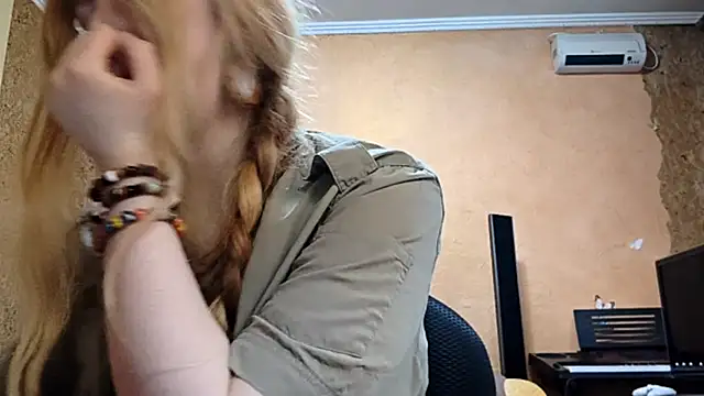 KateVibe_01 webcam