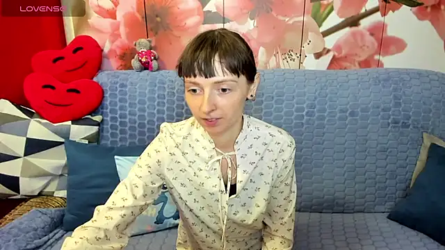 TayanaJons webcam