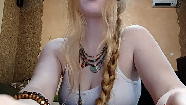 KateVibe_01 webcam