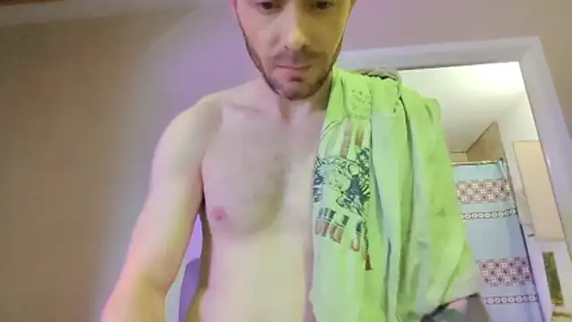 Huntzg23 webcam