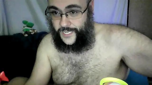 BriTheTopBear webcam