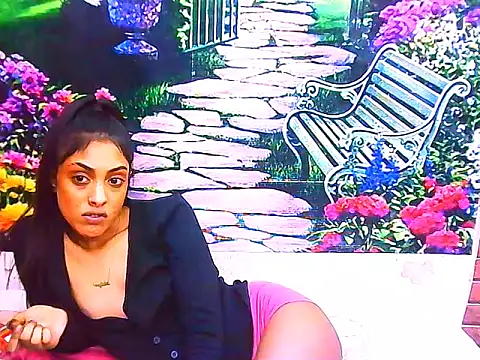 IndianPretty14u2Luv webcam