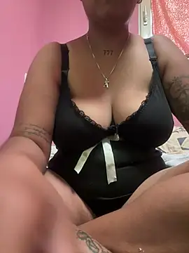 Madsion23 webcam