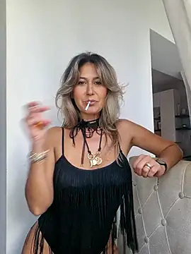 CelynaRoss webcam