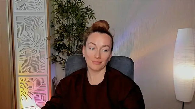 RebeccaMartinez webcam