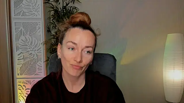 RebeccaMartinez webcam