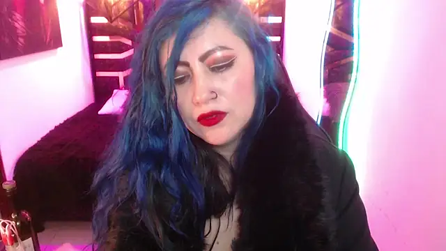 scarleth_blue webcam