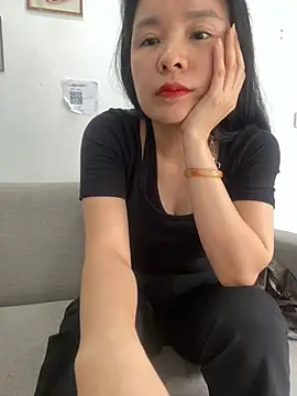 Ivy_Trix2 webcam