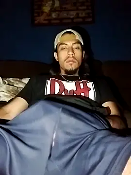 AlexAlejandro13 webcam