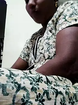 yamini1431 webcam