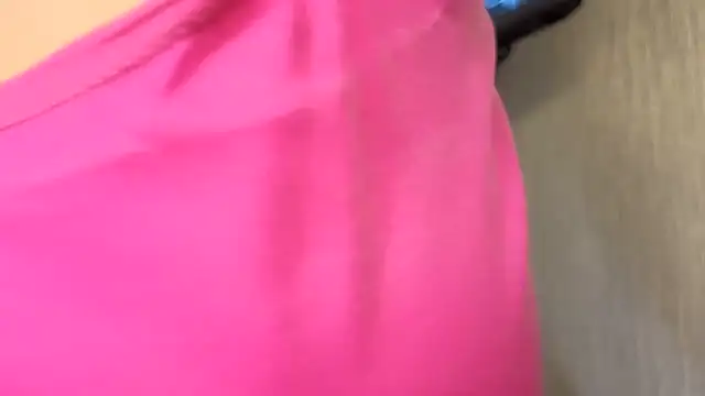 zoe_adhara webcam