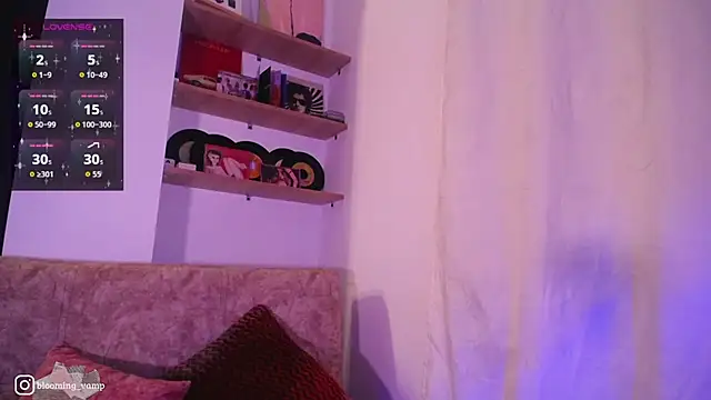 dark__nymph webcam
