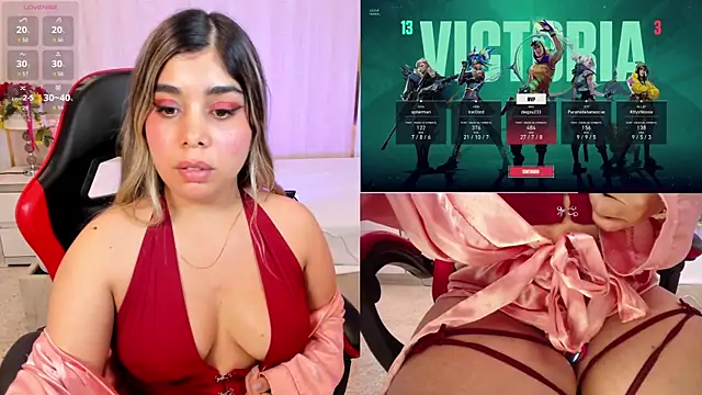 EmilyRicci_ webcam