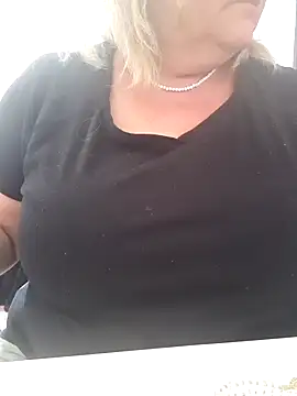 INFINITY110570 webcam
