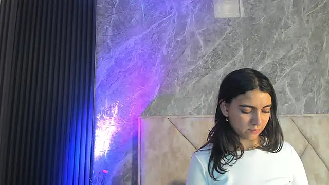 Lia_Ferrerl webcam