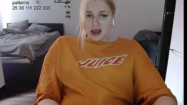 hey_shinyy webcam