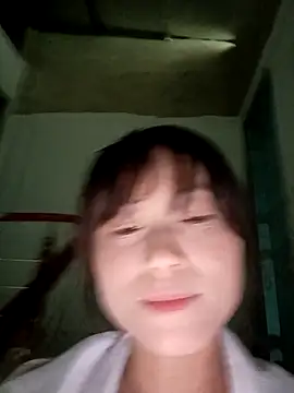 linda_bae00 webcam
