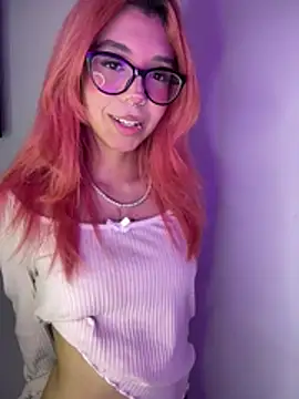 Valen-Foxx1 webcam