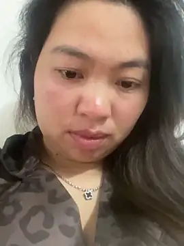 Nhung584 webcam