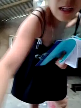 Zara-Lina webcam