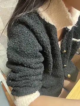Mina048 webcam