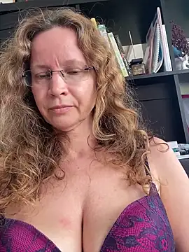 AnnikaRose webcam