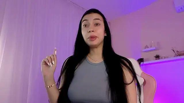 BetsyGonzale webcam