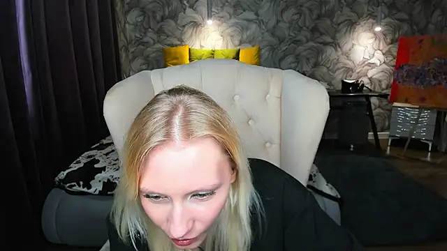 Elizabeth_Adams webcam