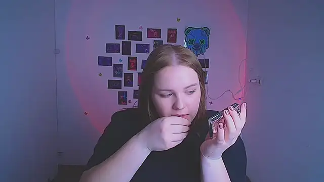 Kitty_Mia_Kitty webcam