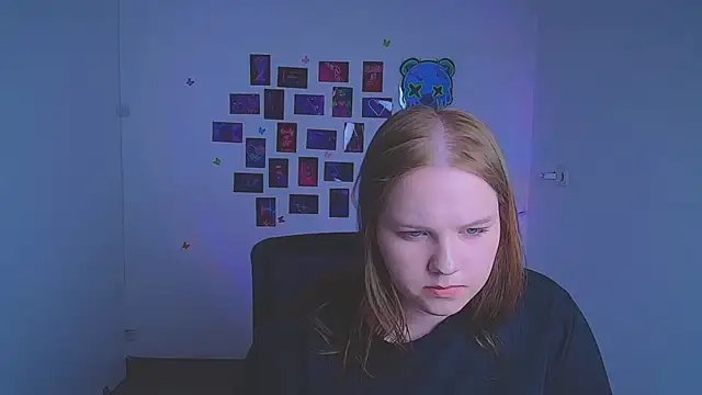 Kitty_Mia_Kitty webcam