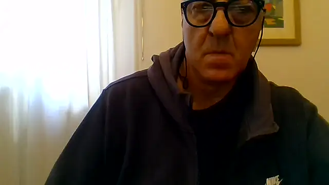 ANONIMO7735 webcam