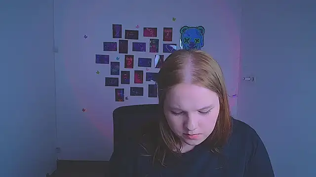 Kitty_Mia_Kitty webcam