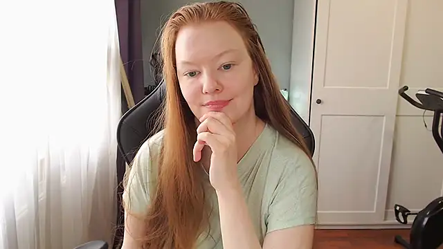 Lady_Inari webcam