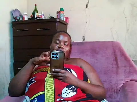 sexybigboobz webcam