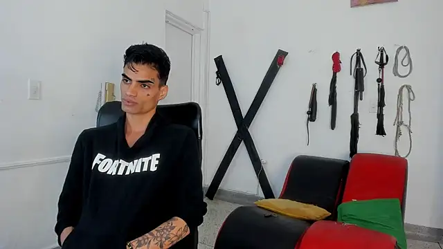 Gay_Red_Room webcam