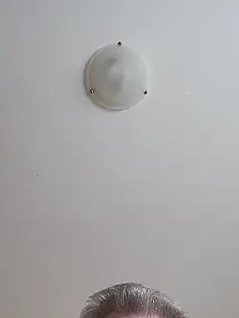 Hans04051972 webcam