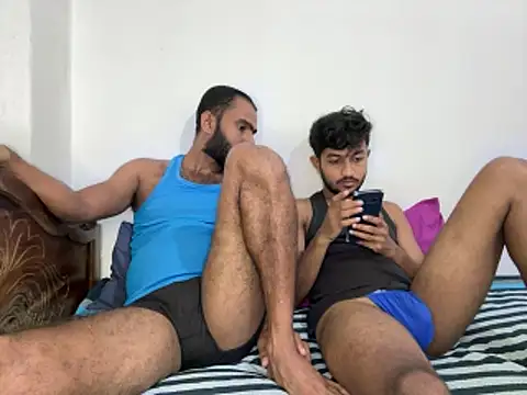 DesiDaddyandSon webcam