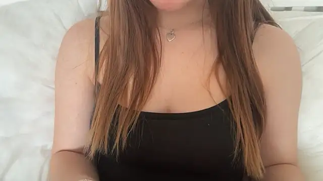 Lucyschickt webcam