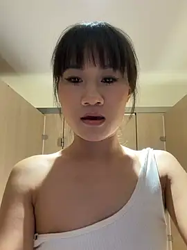 美女wemroudeyu在线直播