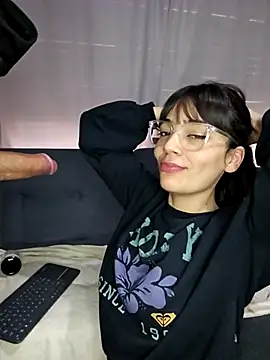 LeoyNicky98 live sex cam