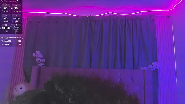 Sweet-Sadie webcam