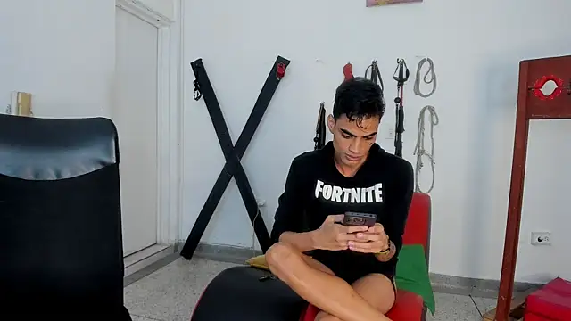 Gay_Red_Room webcam