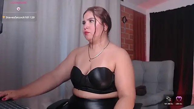 AGATHAA_WHITE webcam