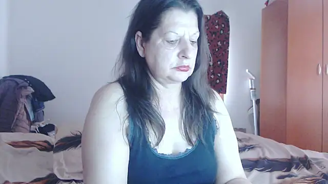 ExtasyMature webcam
