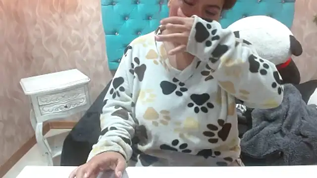KeniaLovex webcam