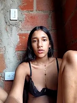 doctor_sexologist (F young) - I express milk from my breasts