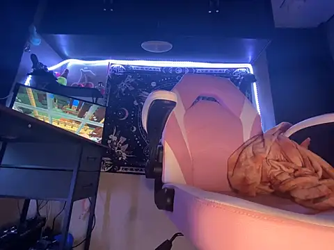 thedeepwebcutie (F teen) - 🌙💦latenight Pussy Play on Face💦🌙