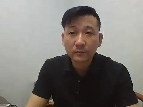 semir-xin (Ask my age) - 新人主播首秀完成目标